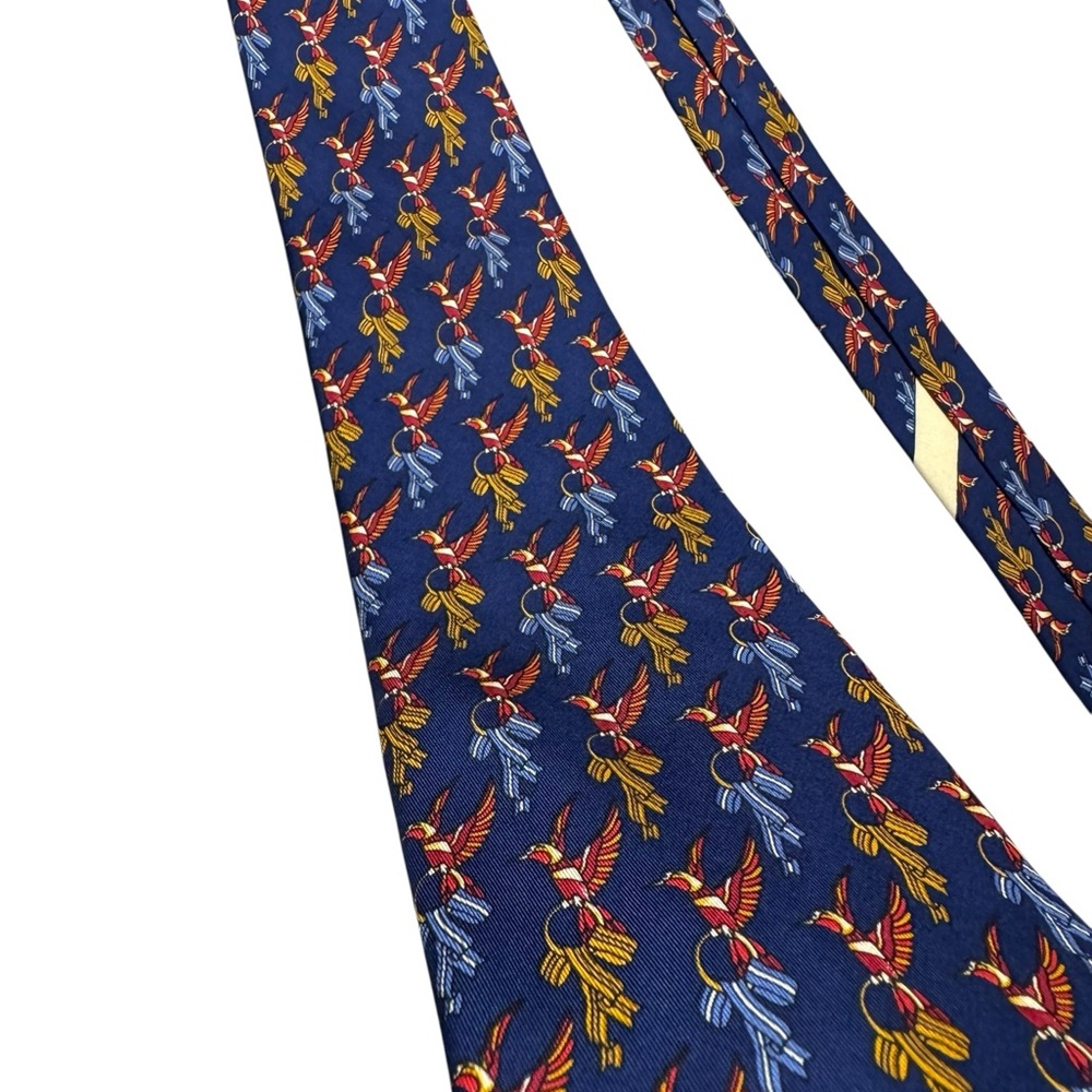 🕊️ Salvatore Ferragamo Silk Tie 🪶 Navy Blue Bird Print Luxury Designer Necktie - Picture 3 of 4